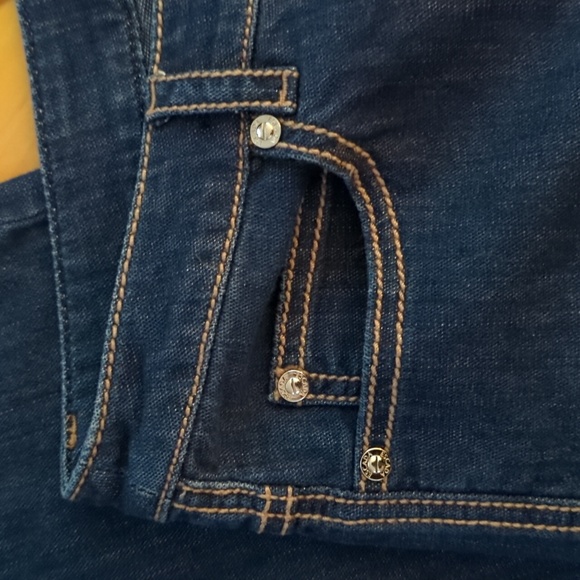 ESCADA Crop Jeans EU 42 - Picture 3 of 9